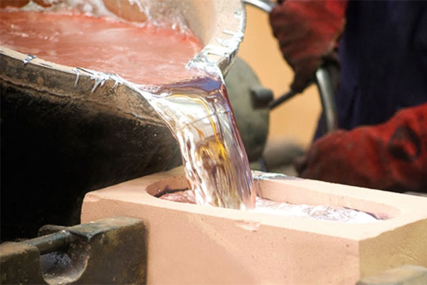 خدمات ریخته گری آلیاژ آلومینیوم در مراکز مجهز